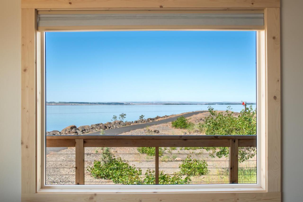 River Lodge And Cabins 보드맨 외부 사진