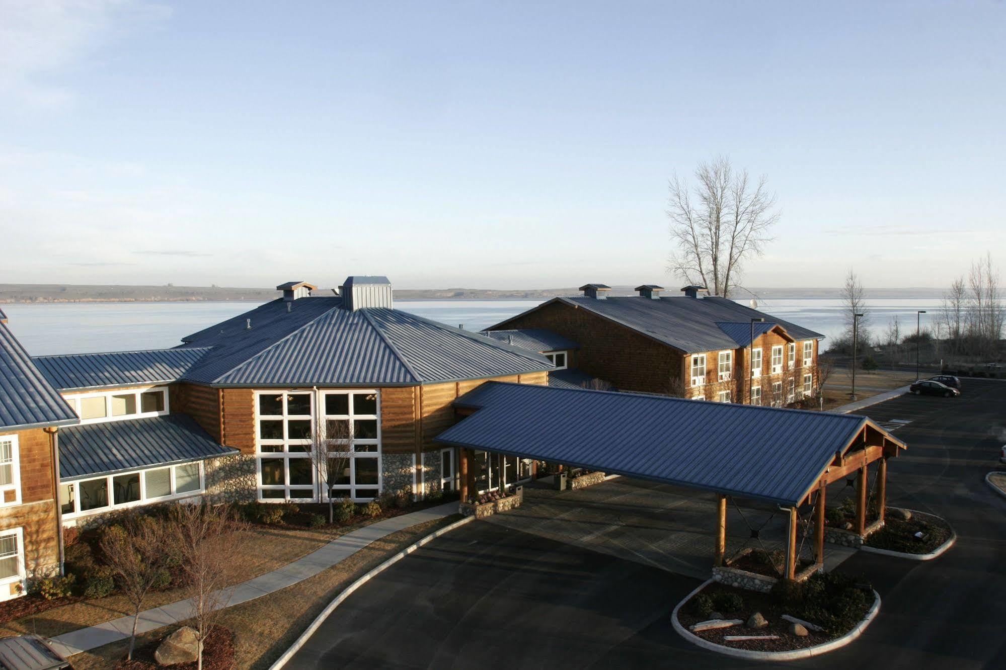 River Lodge And Cabins 보드맨 외부 사진