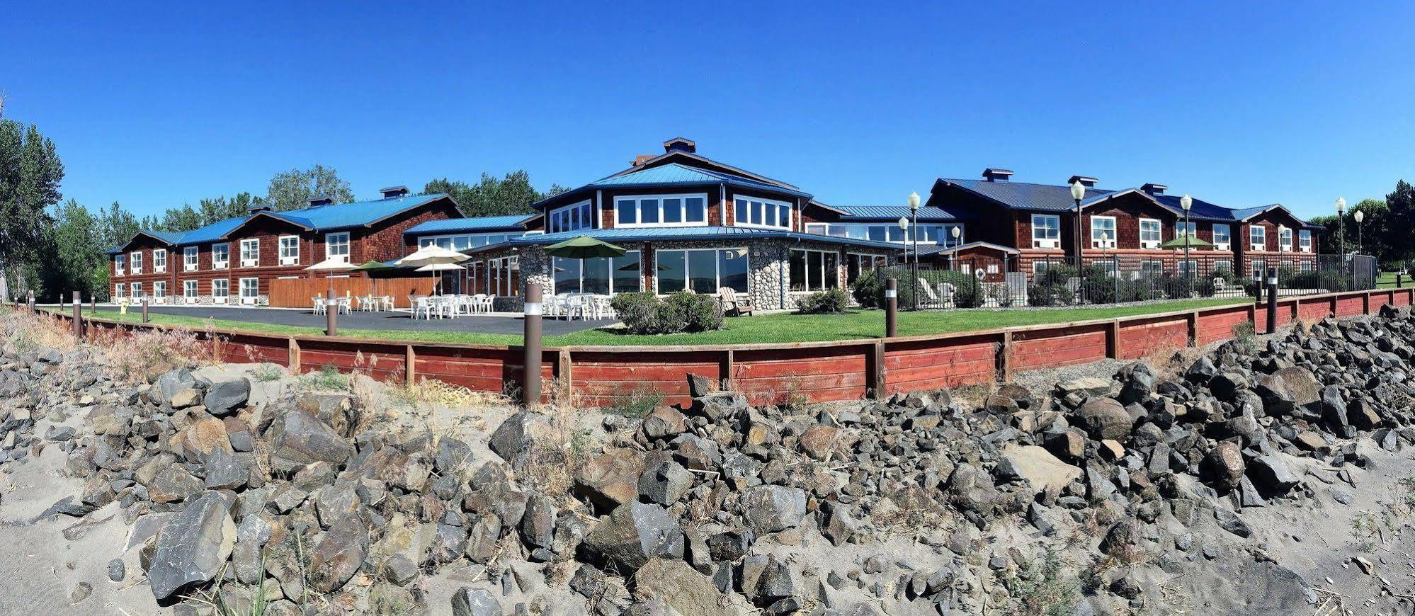 River Lodge And Cabins 보드맨 외부 사진
